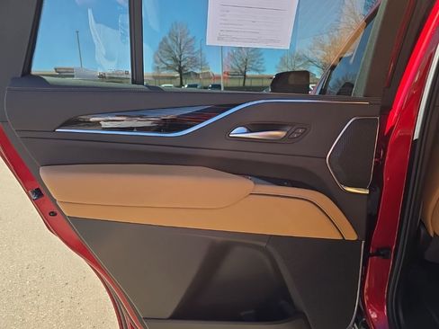 Used 2024 Cadillac Escalade Sport w/ LPO, ONYX Package image 16