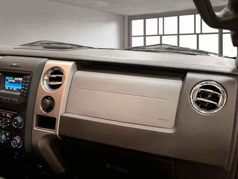 Used 2014 Ford F150 XLT w/ Equipment Group 302A Luxury image 16