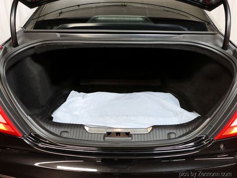 Used 2019 Jaguar XJ L Portfolio image 33