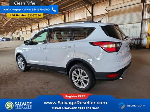 Used 2018 Ford Escape SEL FWD image 3