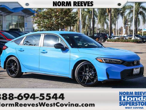 Used 2025 Honda Civic Sport image 1
