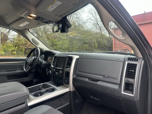 Used 2017 RAM 1500 Big Horn image 11