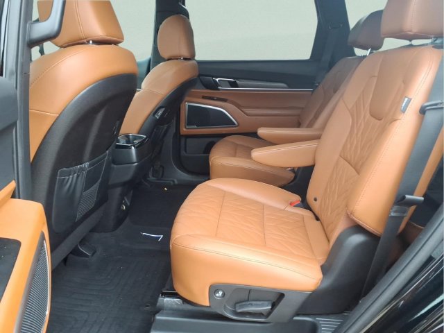 Used 2024 Kia Telluride EX X-Line AWD/4WD image 21