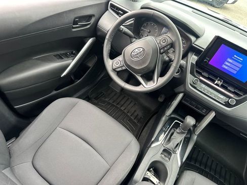 Certified 2023 Toyota Corolla Cross LE w/ Moonroof Package image 22