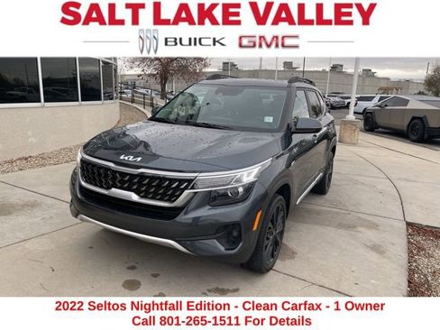 Used 2022 Kia Seltos Nightfall Edition image 2