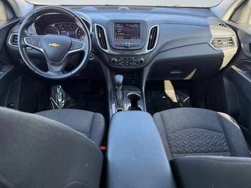 Used 2022 Chevrolet Equinox LT image 10