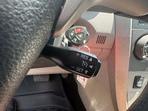 Used 2011 Toyota Corolla FWD image 18