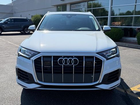 Used 2023 Audi Q7 2.0T Premium w/ Convenience Package AWD/4WD image 9
