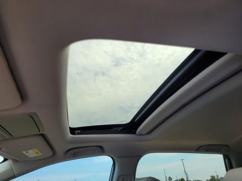 Used 2022 Honda CR-V EX-L image 13