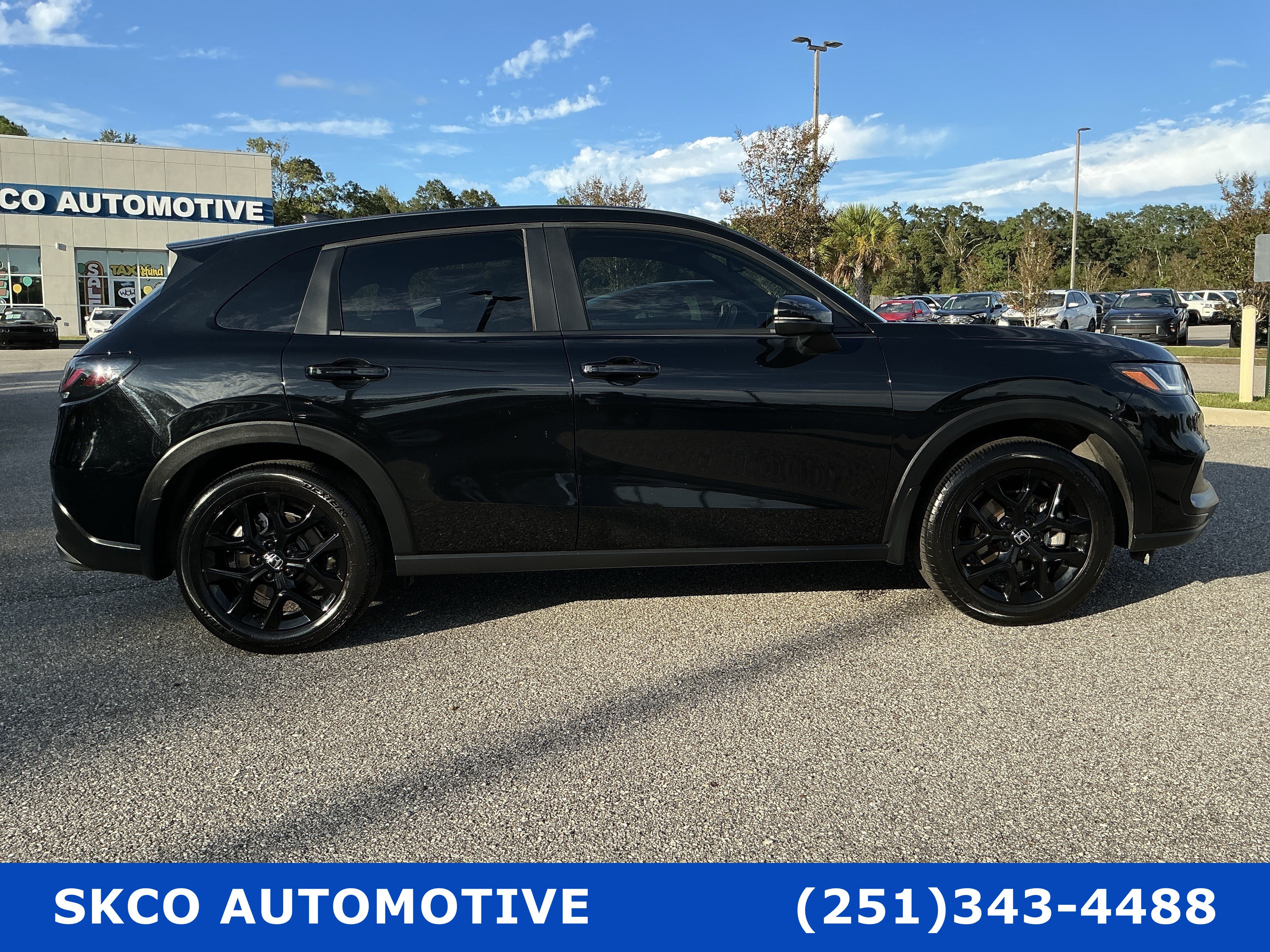 Used 2024 Honda HR-V Sport image 6