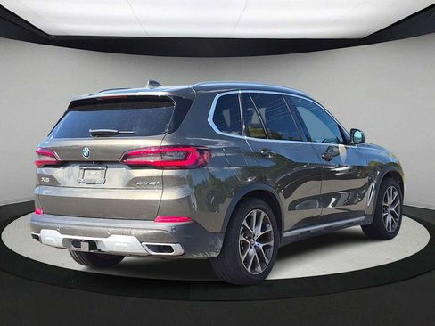 Used 2021 BMW X5 xDrive40i w/ Premium Package AWD/4WD image 8