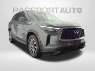 Used 2023 INFINITI QX60 Pure video 1