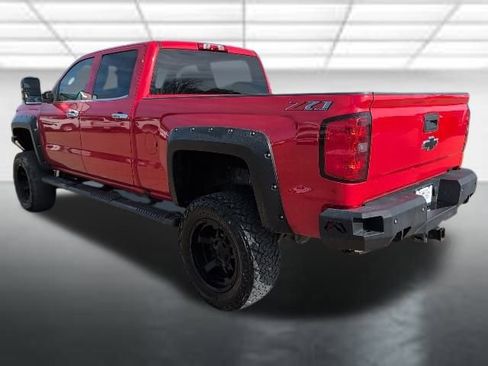 Used 2018 Chevrolet Silverado 2500 LTZ w/ Duramax Plus Package image 2