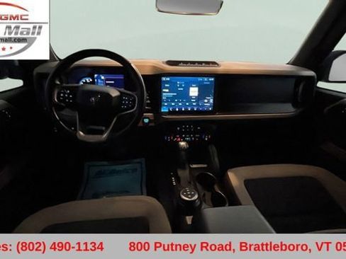 Used 2022 Ford Bronco Wildtrak image 30