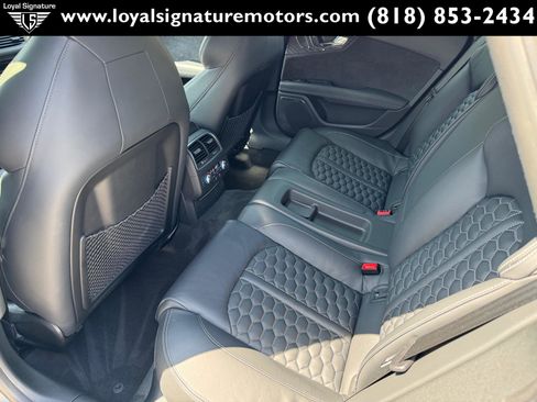 Used 2016 Audi RS 7 Prestige w/ Driver Assistance Package image 15