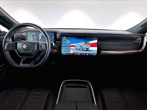 Used 2024 Rivian R1S Adventure Quad AWD/4WD image 17