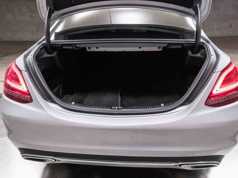 Used 2021 Mercedes-Benz C 300 Sedan image 26