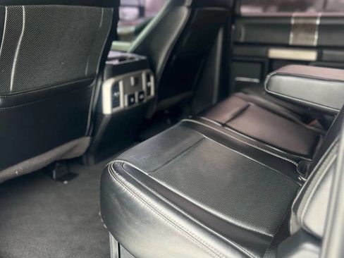 Used 2019 Ford F350 Lariat w/ Lariat Ultimate Package image 14