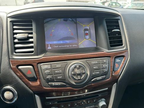 Used 2016 Nissan Pathfinder Platinum AWD/4WD image 21
