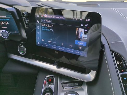 Certified 2025 Chevrolet Corvette Stingray Preferred Cpe w/ 2LT image 19