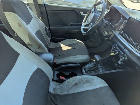 Certified 2021 Kia Rio S image 8