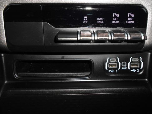 Certified 2023 RAM 1500 Big Horn image 15