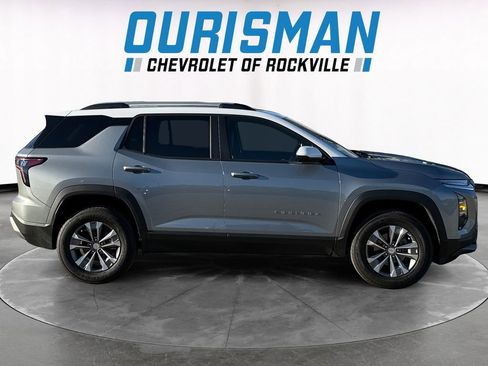 New 2026 Chevrolet Equinox LT w/ Convenience Package II FWD image 7