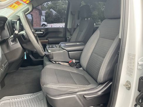 Used 2021 Chevrolet Silverado 2500 LT AWD/4WD image 9