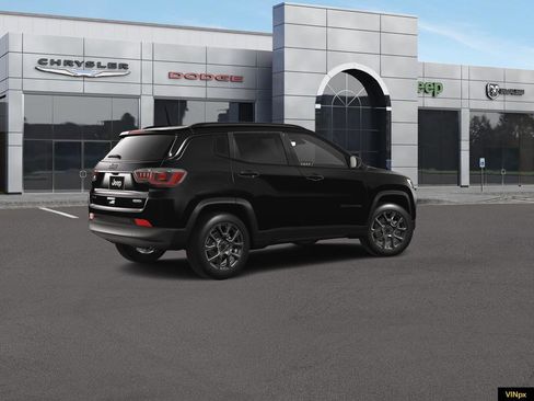 New 2026 Jeep Compass Latitude w/ Sun and Sound Group AWD/4WD image 23
