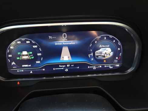 Certified 2023 Chevrolet Tahoe Premier w/ Max Trailering Package image 10