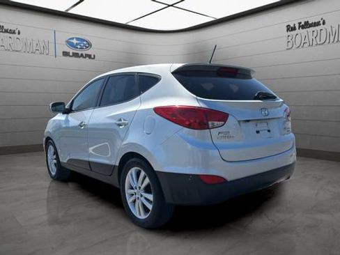Used 2010 Hyundai Tucson Limited w/ Premium Pkg 4 FWD image 7