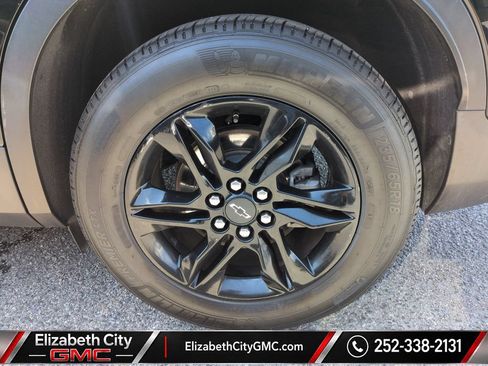 Used 2021 Chevrolet Blazer LT FWD image 24