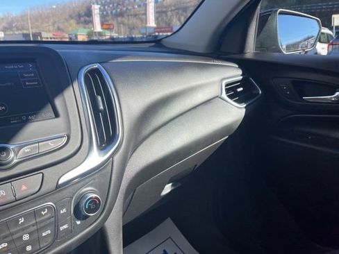 Used 2024 Chevrolet Equinox LT image 36