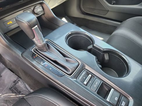 Used 2024 Honda Civic Sport image 19