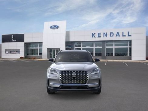 New 2025 Lincoln Corsair Reserve w/ Equipment Group 202A image 6