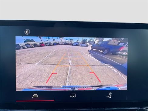 Used 2023 GMC Canyon AT4 image 14