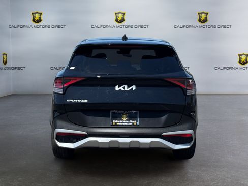 Used 2024 Kia Sportage EX FWD image 4