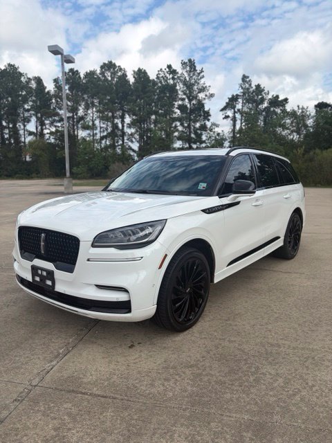 Used 2023 Lincoln Aviator Reserve w/ Equipment Group 201A AWD/4WD image 1