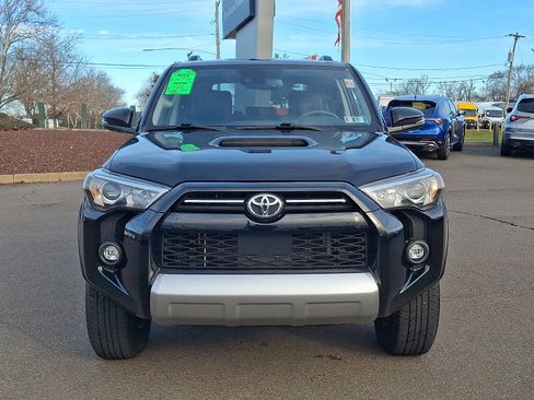 Used 2024 Toyota 4Runner TRD Off-Road Premium image 2