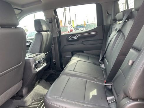 Used 2022 Chevrolet Silverado 1500 LTZ w/ LTZ Convenience Package II image 28