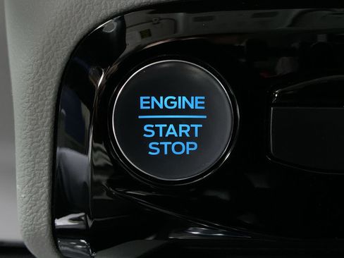 Used 2024 Ford Escape SE w/ PHEV Premium Package image 14