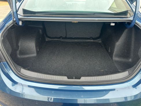 Used 2024 Chevrolet Malibu LT image 34