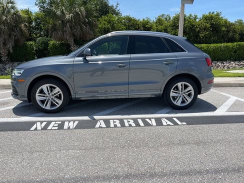 Used 2016 Audi Q3 2.0T Premium Plus AWD/4WD image 2