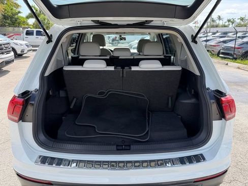 Used 2019 Volkswagen Tiguan SE FWD image 15