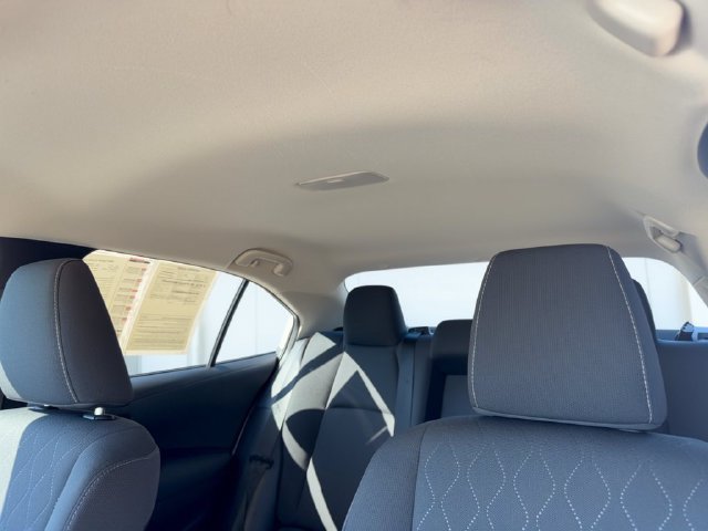 Used 2025 Toyota Corolla LE FWD image 27
