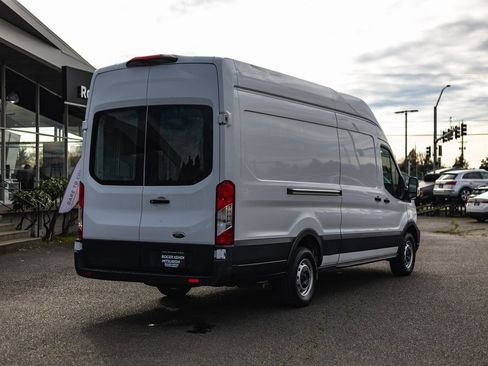 Used 2021 Ford Transit 250 Base image 9