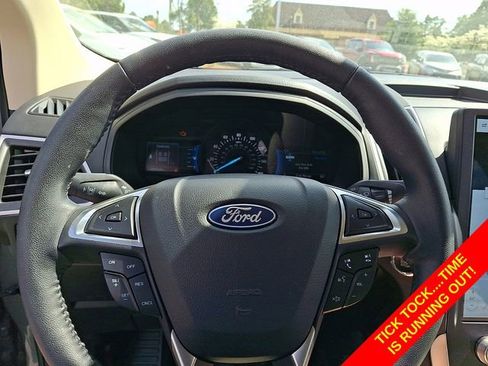 Used 2024 Ford Edge SEL AWD/4WD image 25