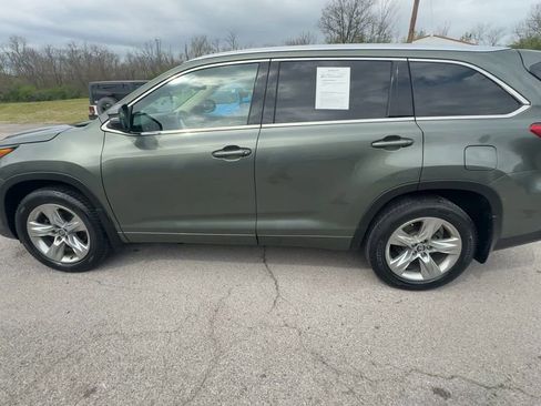 Used 2019 Toyota Highlander Limited image 5