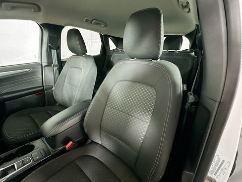Used 2023 Ford Escape Active AWD/4WD image 19