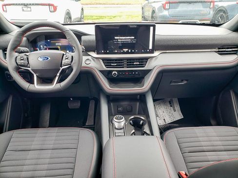 New 2026 Ford Explorer ST-Line w/ ST-Line Street Pack image 12